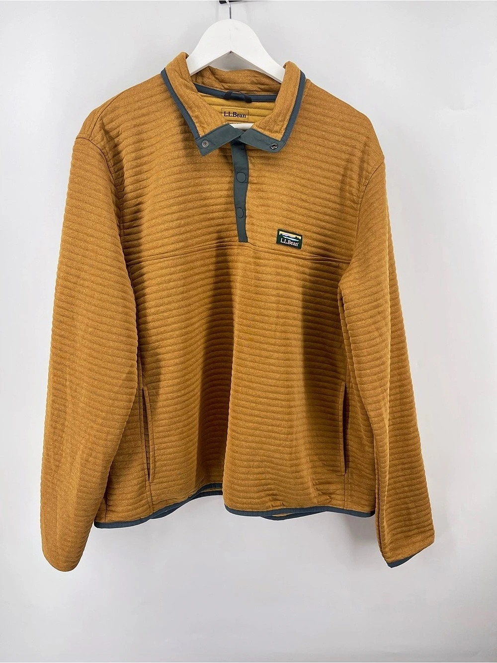 L.L.Bean Airlight Knit Pullover Warm Gold  Mens XL